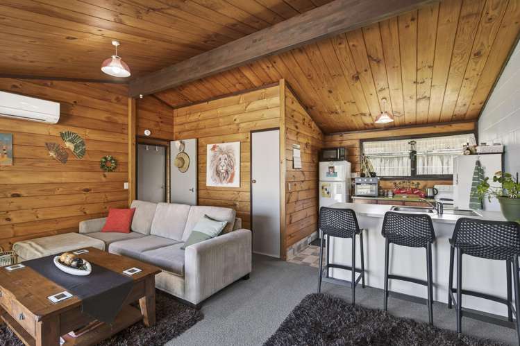 14A Ambury Place Merrilands_7