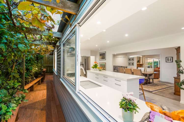 33 Peter Terrace Castor Bay_12