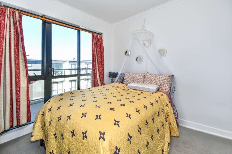 11/11 Carlos Drive Flat Bush_11