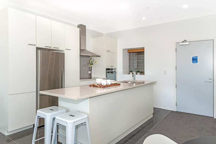 305/4 Reads Quay Gisborne Central_11
