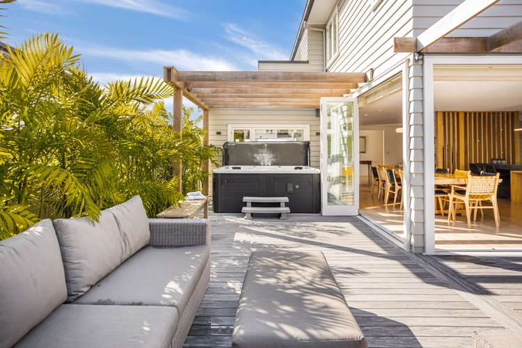 31 Seacliffe Avenue Belmont_11