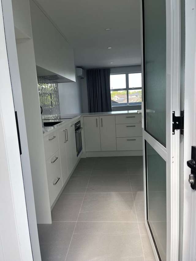 22 McDonald Crescent Mount Wellington_4