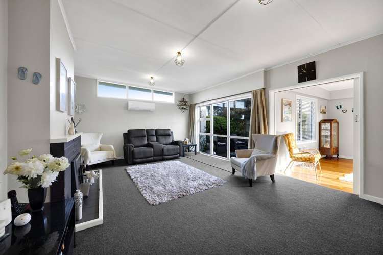 8 Edinburgh Street Patea_5