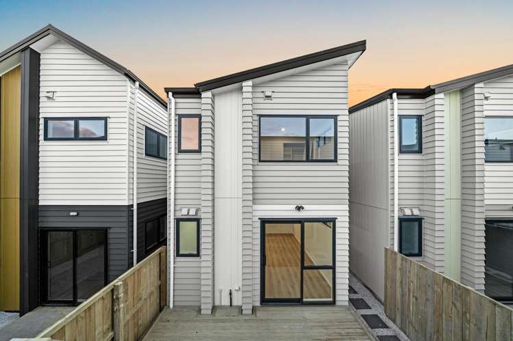 22 Whare Kauri Road Papakura_28
