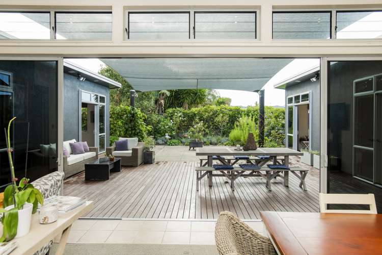 3 Joanne Street Lytton West_14