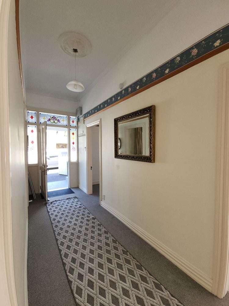 10 Daniell Street Newtown_16