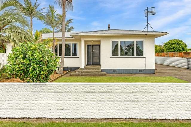 Family living with incredible outdoor appeal