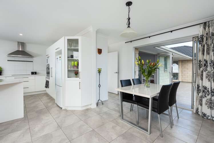 14 Matariki View Welcome Bay_19