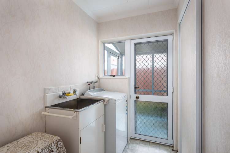 2/17 Whiteley Street Moturoa_21