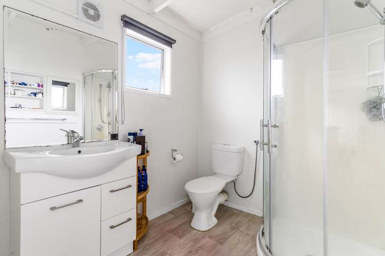 1/3 Vine Street Mangere East_8