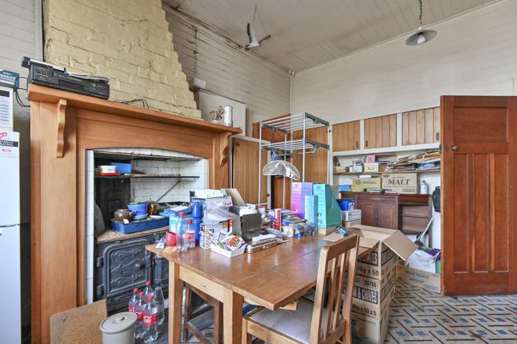 614a Queen Street West Saint Leonards_8