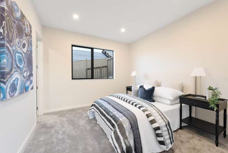 18 & 18a Katote Avenue Swanson_34