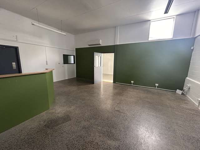 Unit 1/27 Factory Road Mosgiel_1