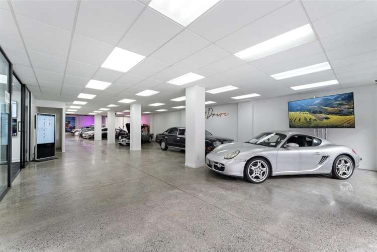 363 Church Street Penrose_2