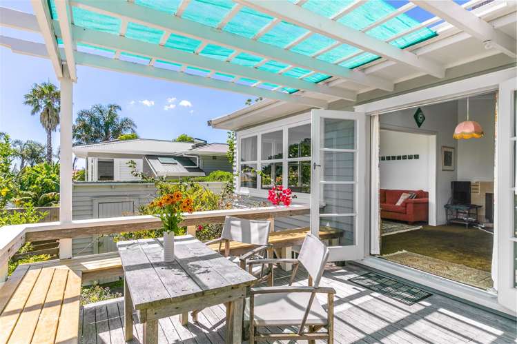 9 Macky Avenue Devonport_6