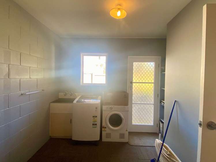 1/3 Edinburgh Street Pukekohe_10