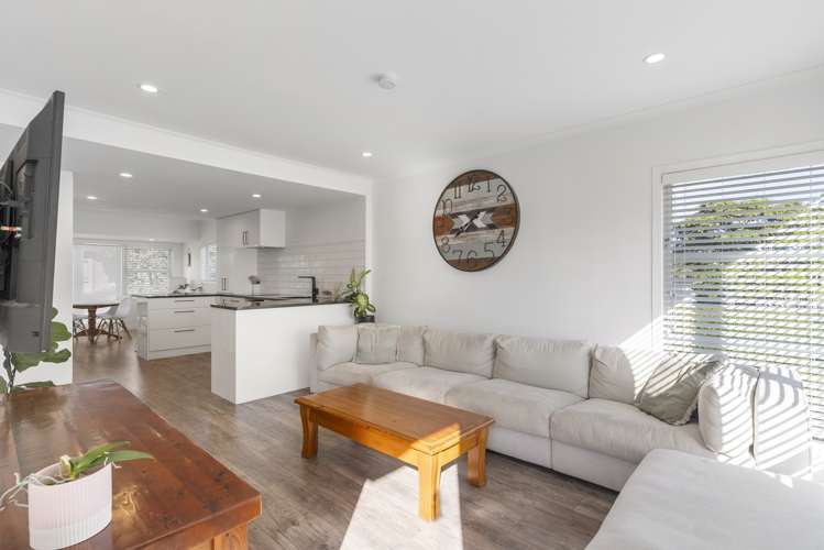 66 Howe Street Howick_5