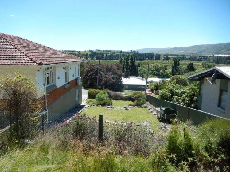 3 Branxholm Street Roxburgh_16