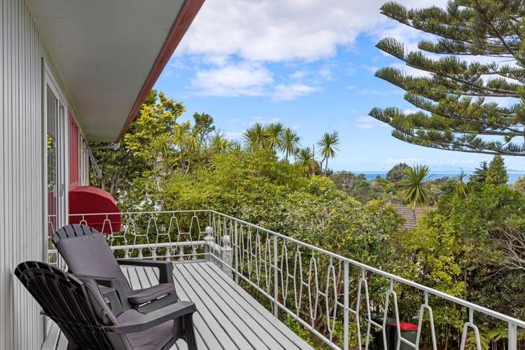 23 Coromandel Crescent Mairangi Bay_7