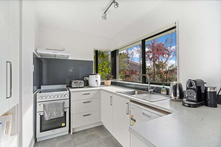 5 Greenview Way Te Kamo_4
