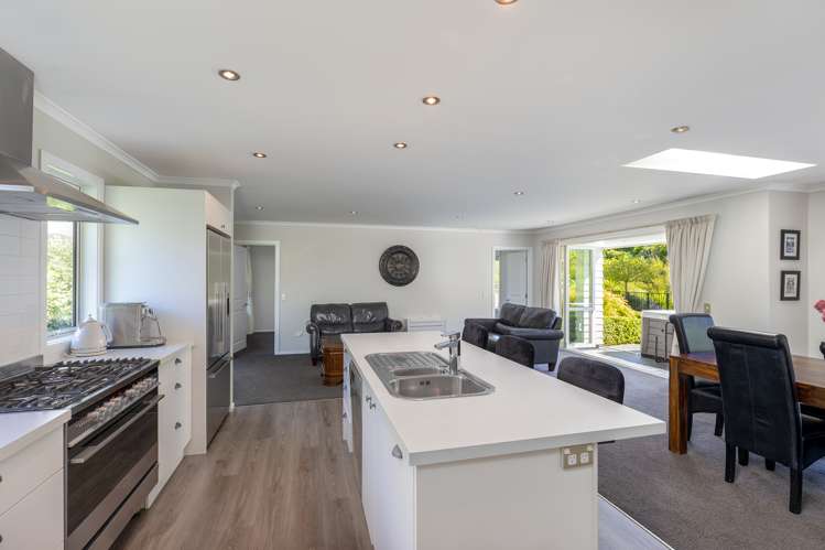 48 Sunningdale Drive Stoke_6