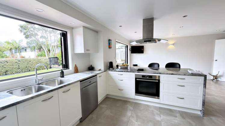 16 Onetaunga Road Chatswood_11