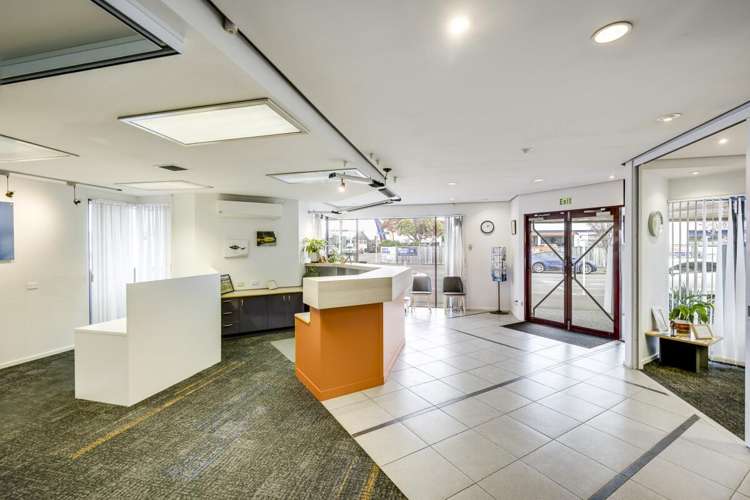 310 Avenue Road East Hastings Central_6