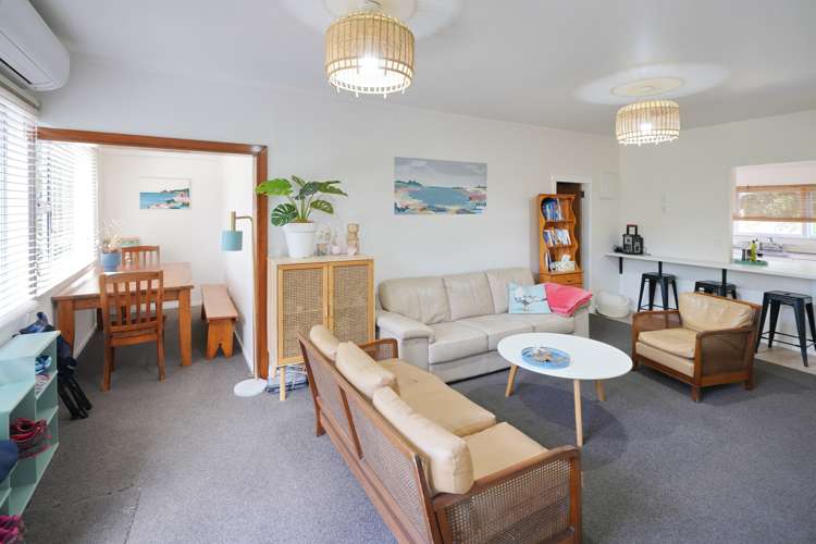 24 Domain Terrace Waikuku Beach_4