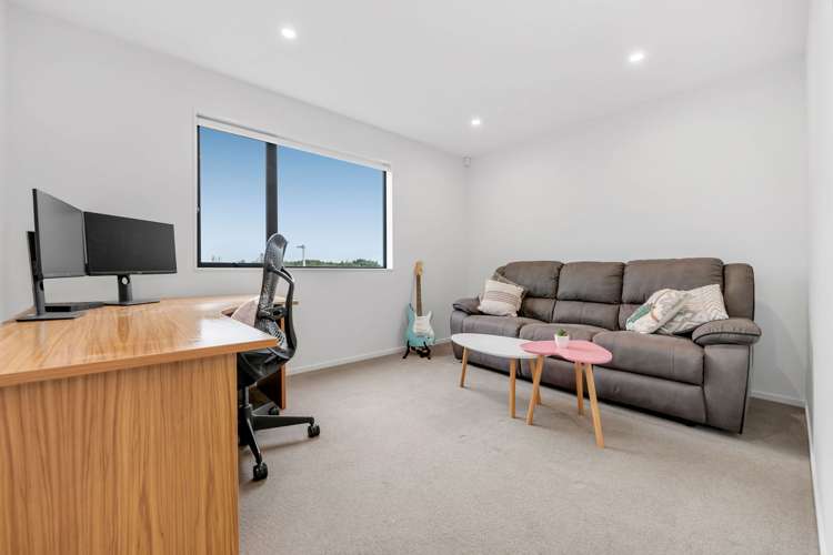 58 Whimbrel Road Flat Bush_17