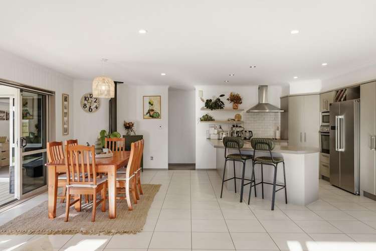 17 Lochay Place Pyes Pa_10