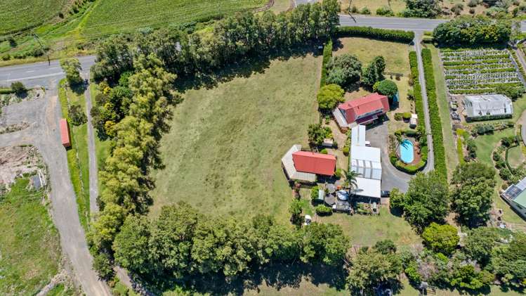 421 Fitzgerald Road Drury_4