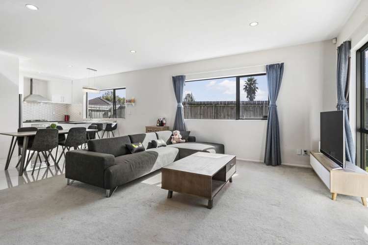 13 Clendon Place Manurewa_5