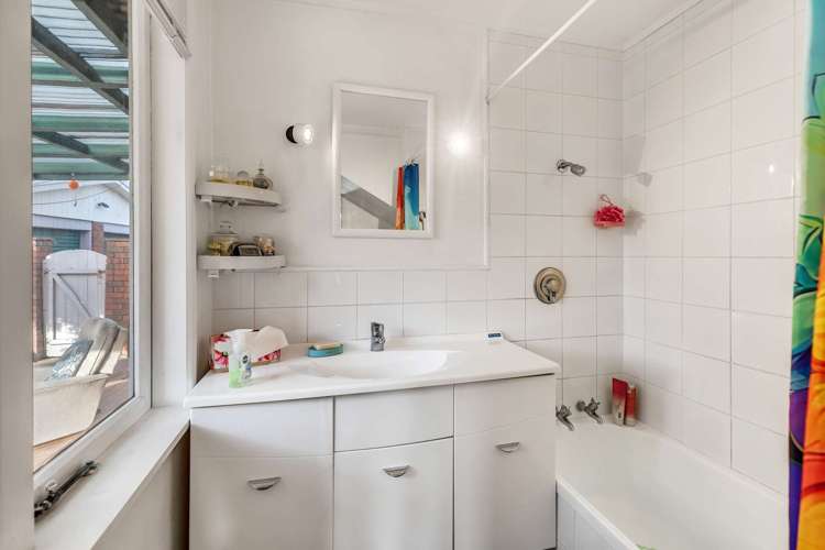 13 Waimarie Avenue Paraparaumu_22