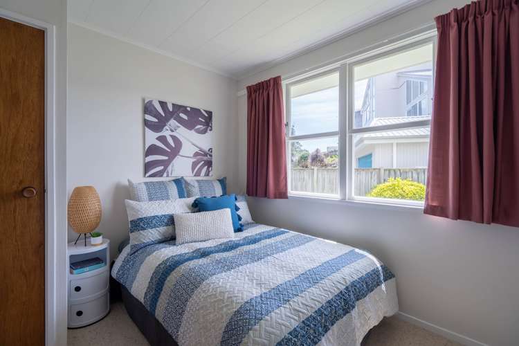 2 Atua Street Waikanae Beach_5