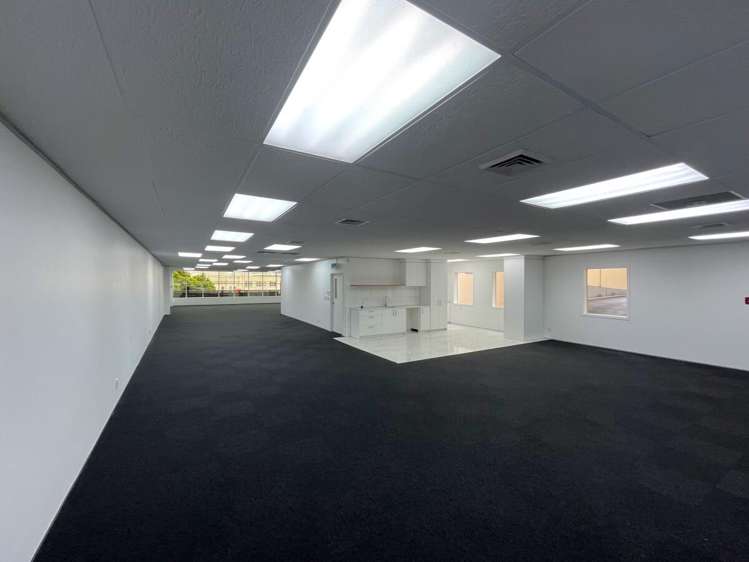 130 Broadway Newmarket_1