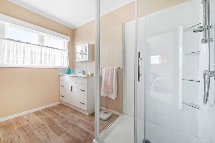 7 Cosgrave Road Papakura_3