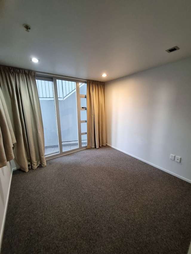 11A City Road Auckland Central_4