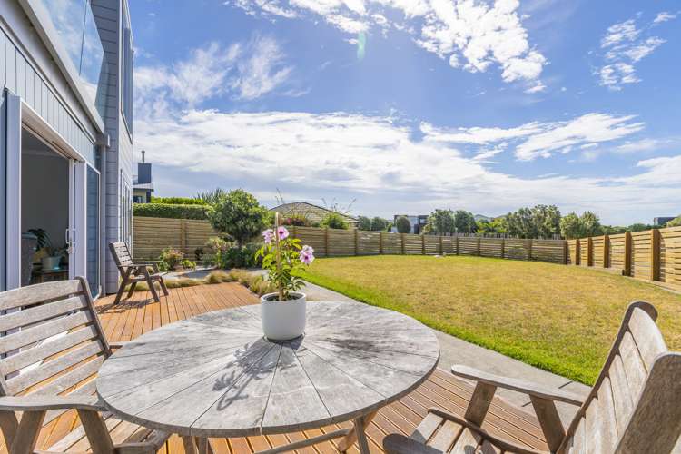 156 Field Way Waikanae Beach_20