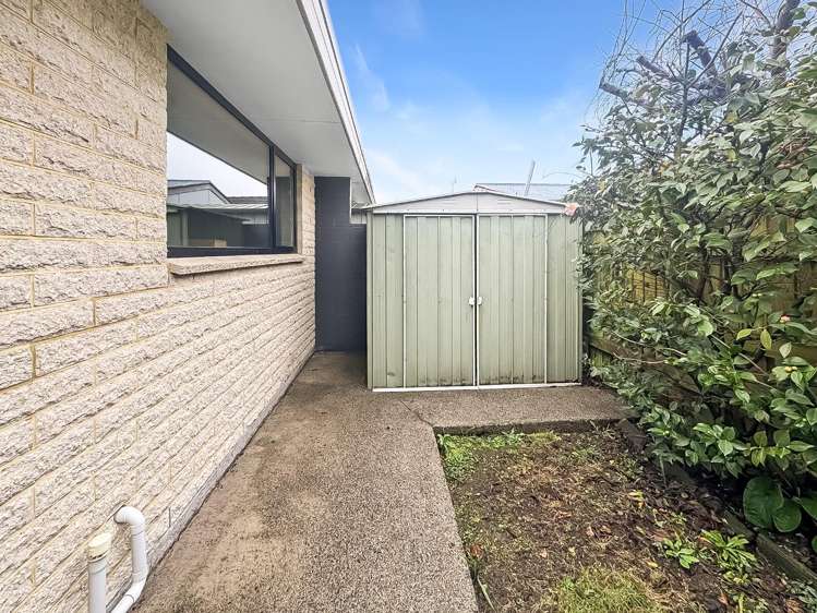 2/5a Rata Street Riccarton_16
