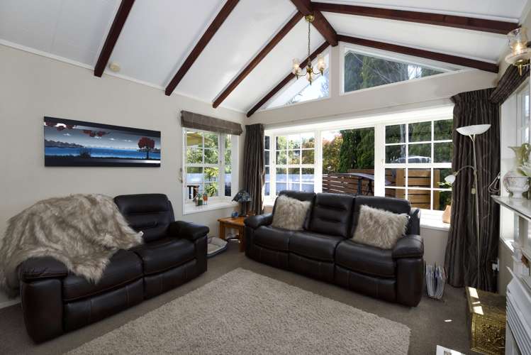 35 The Ridgeway Enner Glynn_10