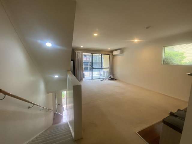 25 Ballantrae Place 1357_1