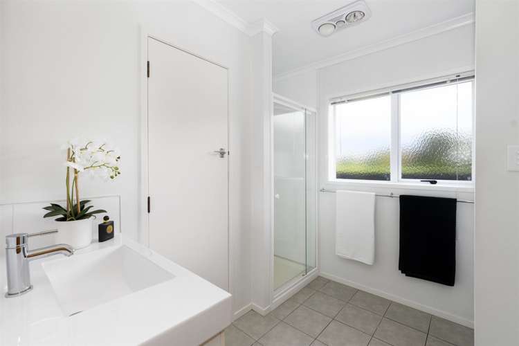 6/35 Bureta Road Otumoetai_12