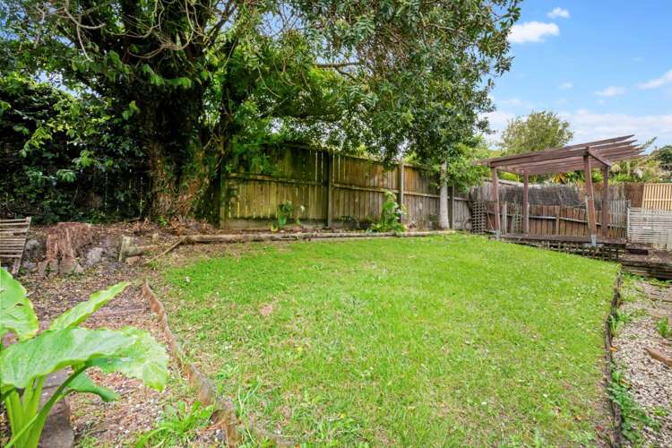 2/7 Waiau Street Torbay_13