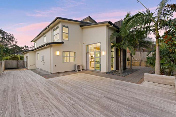 8 Springvale Drive Albany_1