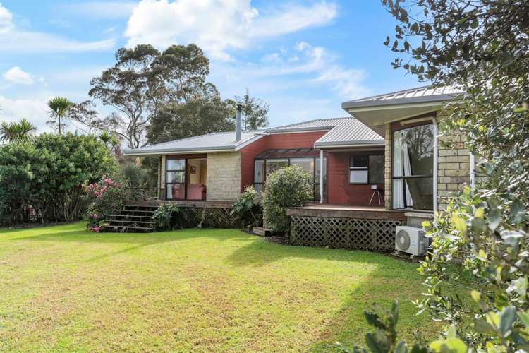 147 Mill Road Totara Park_14