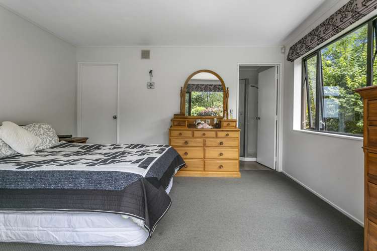 28 Kahurangi Drive Rangatira Park_10