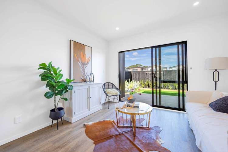 43 Kiato Lane Flat Bush_7