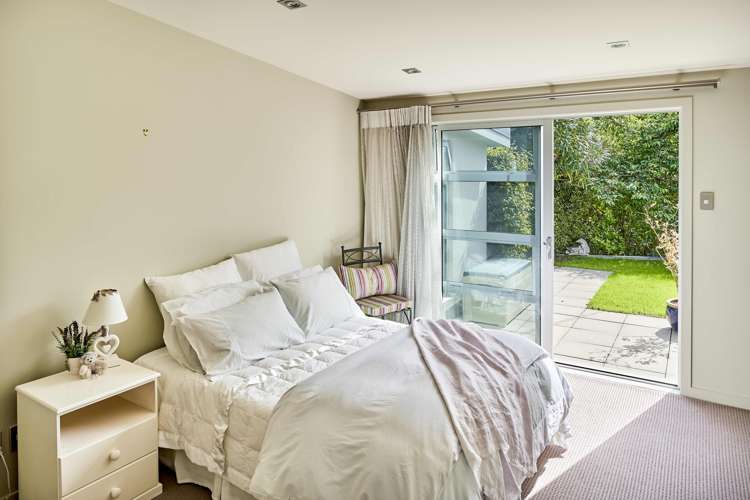 14 Dornoch Place Papakowhai_15