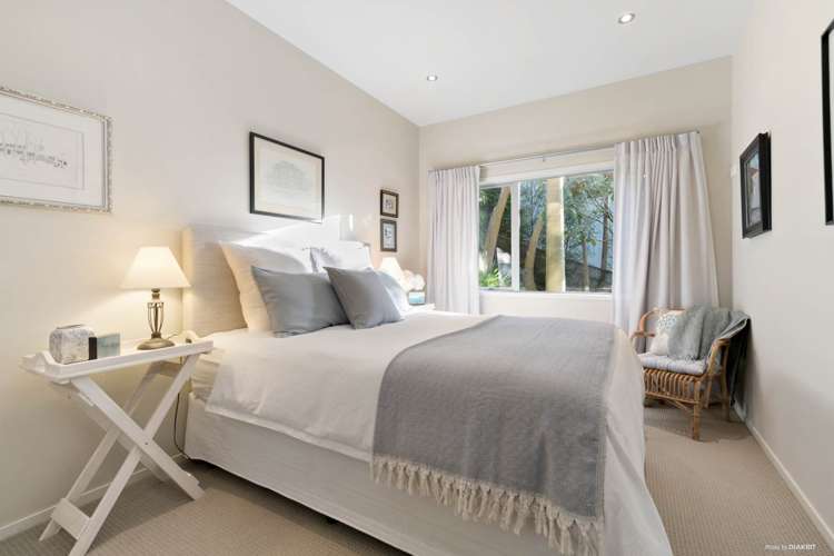 15 Hurdlow Place Manly_13