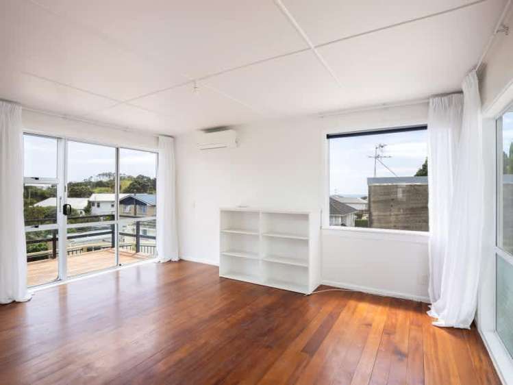 100 South Road Blagdon_5